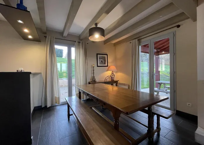 Holiday home Mendia *